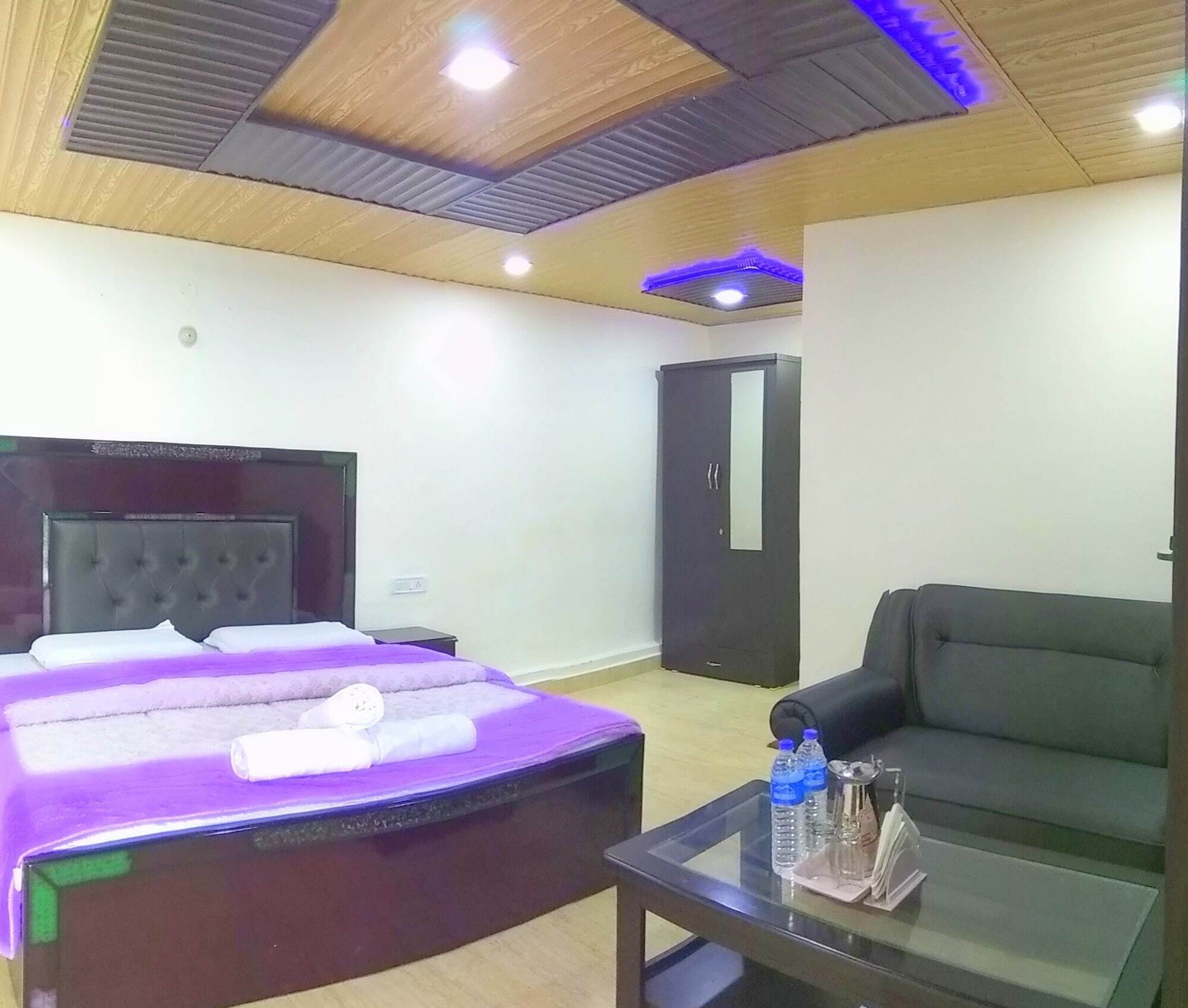 Hotel Himdhara, Dalhousie Kültér fotó